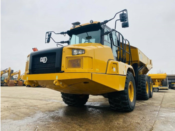 Tombereau articulé CATERPILLAR 730