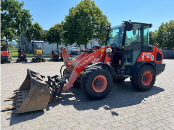 Chargeuse sur pneus KUBOTA R085