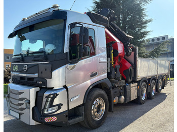 Camion grue VOLVO