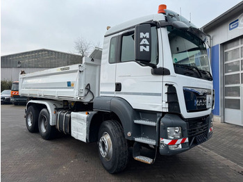 Camion benne MAN TGS 26.460