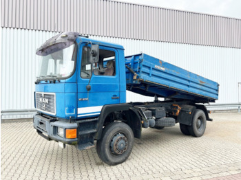 Camion benne MAN 17.232