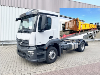 Camion benne MERCEDES-BENZ Actros 1840