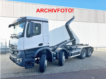 Camion ampliroll MERCEDES-BENZ Arocs