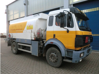 Camion citerne MERCEDES-BENZ SK 1824