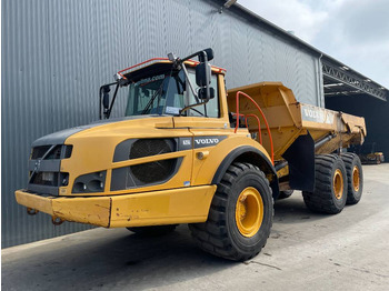 Tombereau articulé VOLVO A25G