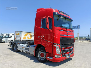 Camion porte-conteneur/ Caisse mobile VOLVO FH 500