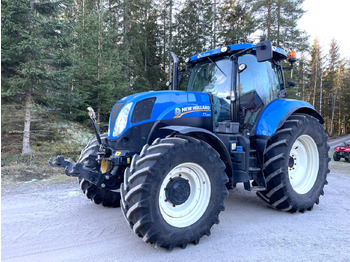 Tracteur agricole NEW HOLLAND T7.200