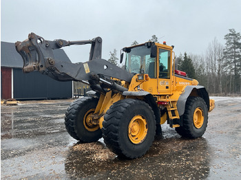 Chargeuse sur pneus VOLVO L120E