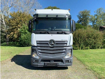 Crédit-bail de Mercedes-Benz Actros 4 3-Achser BM 963 25XX OM471 6x2 Fg  Mercedes-Benz Actros 4 3-Achser BM 963 25XX OM471 6x2 Fg: photos 1