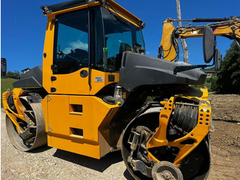 Rouleau compresseur BOMAG