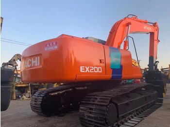 Pelle sur chenille HITACHI EX200