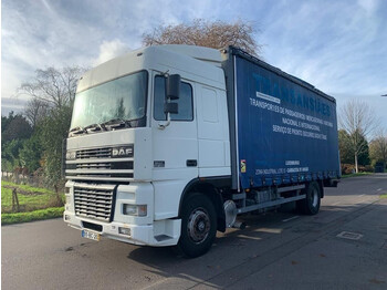 Camion à rideaux coulissants DAF XF 95 430