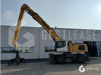 Pelle de manutention LIEBHERR