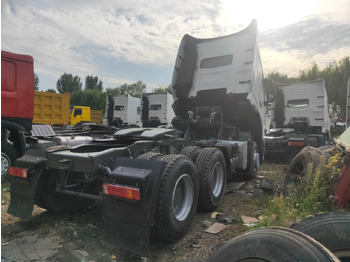 Tracteur routier SINOTRUK HOWO