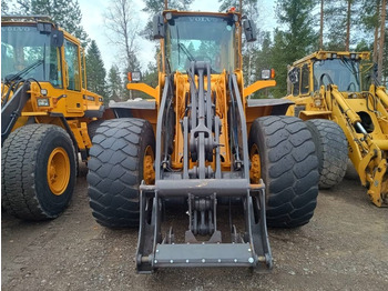 Chargeuse sur pneus Volvo L120E RASVARILLA: photos 5