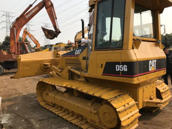 Bulldozer CATERPILLAR D5C