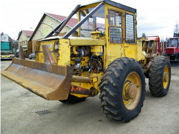 Matériel forestier LKT 81 Turbo
: photos 1