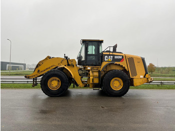 Chargeuse sur pneus CATERPILLAR 980M