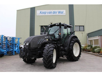 Tracteur agricole VALTRA T162