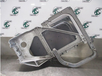 Frame/ Châssis pour Camion Volvo 22247898 TANK DEEL STEUN CHASSIS MODEL EURO 6: photos 3