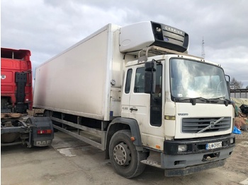 Camion frigorifique VOLVO FL