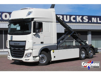 Camion ampliroll DAF XF 460