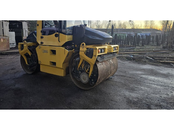 Rouleau compresseur BOMAG