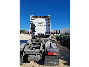 Tracteur routier RENAULT T 480