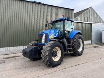 Tracteur agricole NEW HOLLAND T8000