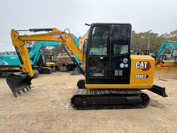 Mini pelle CATERPILLAR 306E