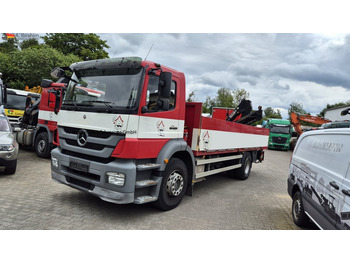 Camion plateau MERCEDES-BENZ