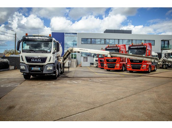 Camion malaxeur LIEBHERR