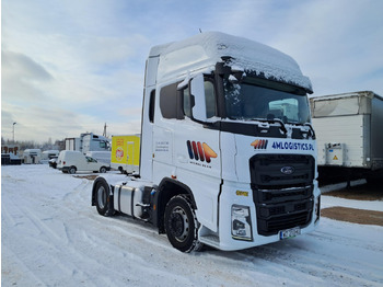 Tracteur routier FORD