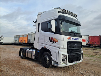 Tracteur routier FORD