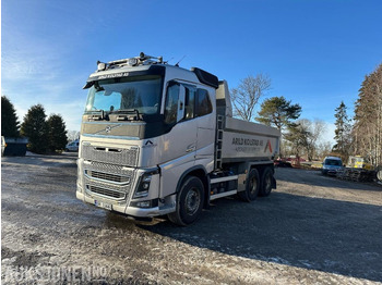 Camion benne VOLVO FH16 650