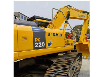 Pelle sur chenille KOMATSU PC220-7