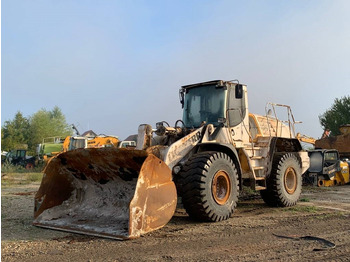 Chargeuse sur pneus LIEBHERR L 566