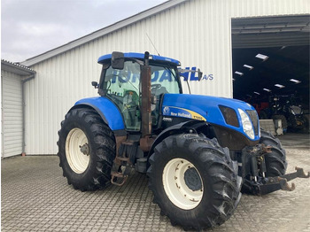 Tracteur agricole NEW HOLLAND T7050