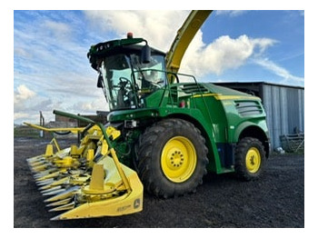 Ensileuse JOHN DEERE 8400