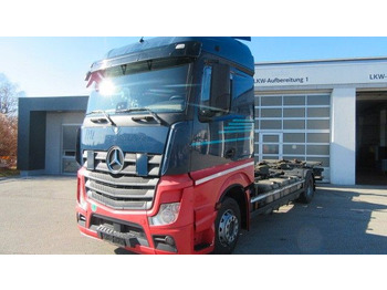 Camion porte-conteneur/ Caisse mobile MERCEDES-BENZ Actros 1840