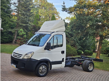 Châssis cabine IVECO Daily 35C15