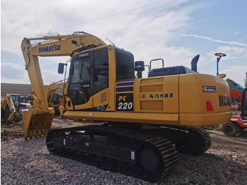 Pelle sur chenille KOMATSU PC220-8