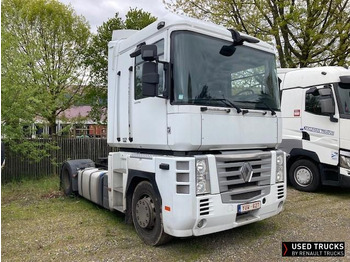 Tracteur routier RENAULT Magnum