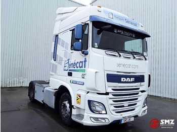 Tracteur routier DAF XF 460