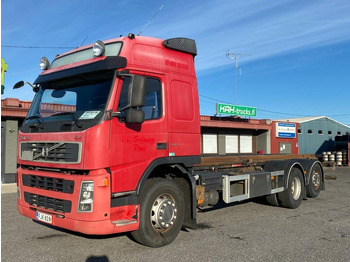 Camion porte-conteneur/ Caisse mobile VOLVO FM13 440