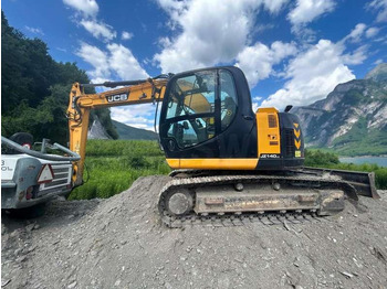 Pelle sur chenille JCB JZ140