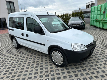 Transport de personnes OPEL