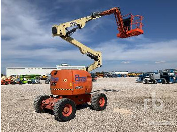 Nacelle articulée JLG