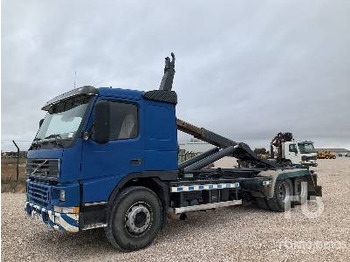 Camion porte-conteneur/ Caisse mobile VOLVO FM12