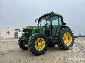 Tracteur agricole JOHN DEERE 6400